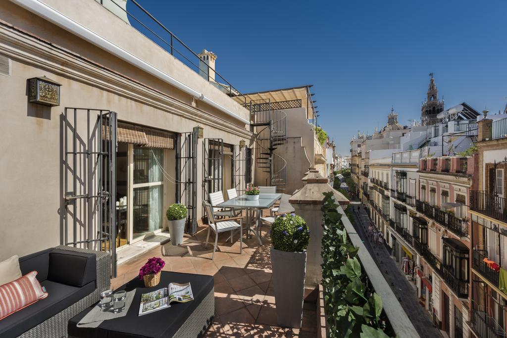 Genteel Home Vinuesa Seville Exterior photo