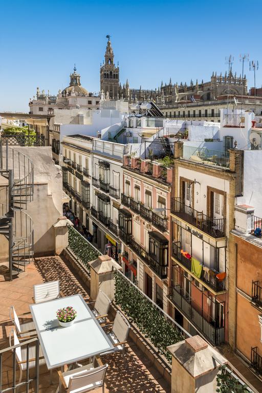 Genteel Home Vinuesa Seville Exterior photo
